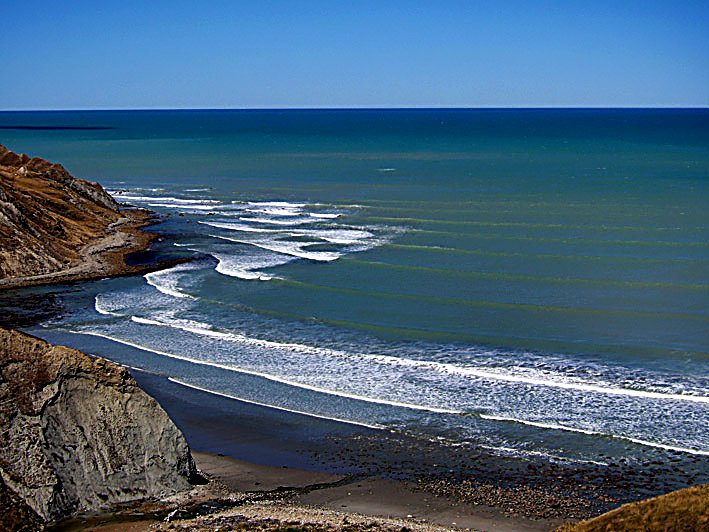 Mid Shore surf spot